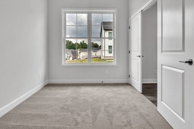 195 Charleston Ave, Townhouse with 3 bedrooms, 4 bathrooms and 2 parking in Pleasant View TN | Image 5