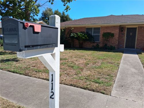 112 Lamplite Ln, Sinton, TX, 78387-2919 | Card Image