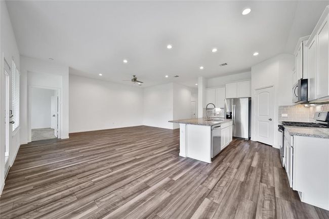 Enjoy a light bright and open floorplan! | Image 12