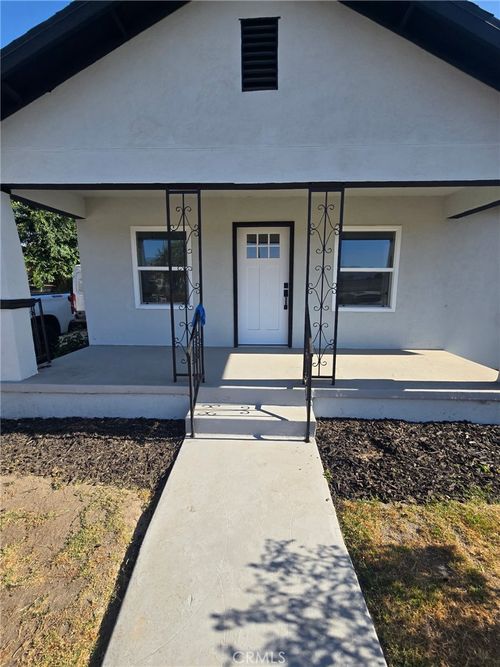 1279 Vine St, San Bernardino, CA, 92411-2727 | Card Image