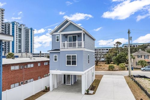 306 6th Ave N, Myrtle Beach, SC, 29577-3908 | Card Image