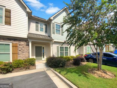 7722 Fawn Circle, Townhouse with 3 bedrooms, 2 bathrooms and null parking in Covington GA | Image 1