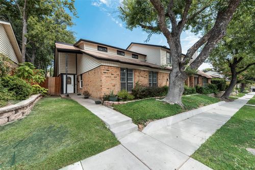 2049 Embassy Way, Carrollton, TX, 75006-1700 | Card Image