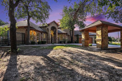 112 Bonita Dr, Springtown, TX, 76082-5157 | Card Image