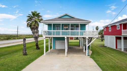 334 Sand Dune Ct, Surfside Beach, TX, 77541-8961 | Card Image