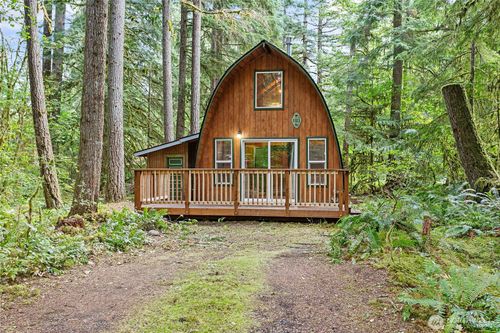 6975 Pinnacle Pl, Deming, WA, 98244 | Card Image