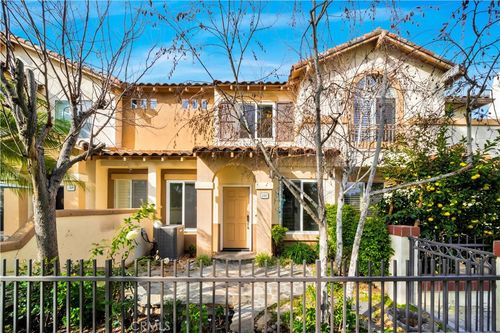 2402 Sunningdale Dr, Tustin, CA, 92782 | Card Image