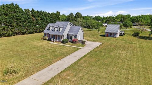 107 Lakeside Dr, Selma, NC, 27576-6306 | Card Image
