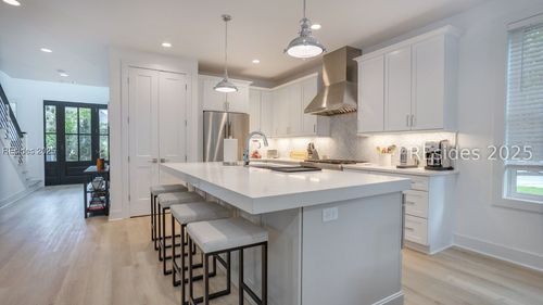 16 Cartgate Dr, Hilton Head Island, SC, 29928-5147 | Card Image