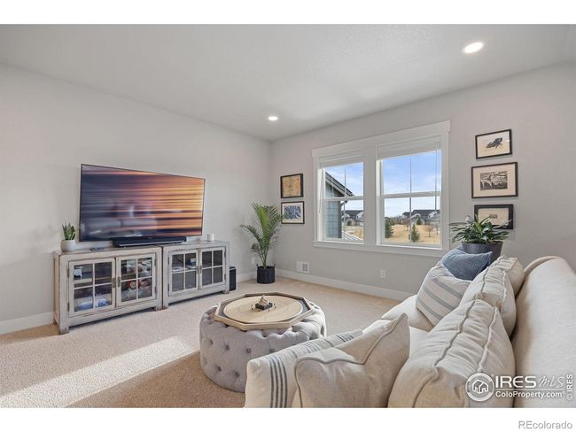 Upper Family Room in Loft | Image 18
