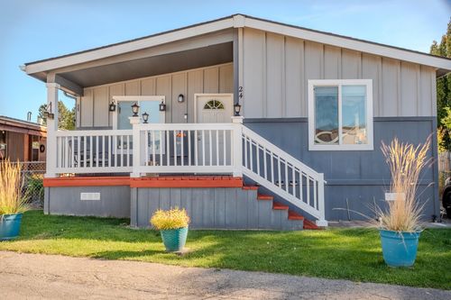 21725 E Wellesley Ave, Otis Orchards, WA, 99027-9301 | Card Image