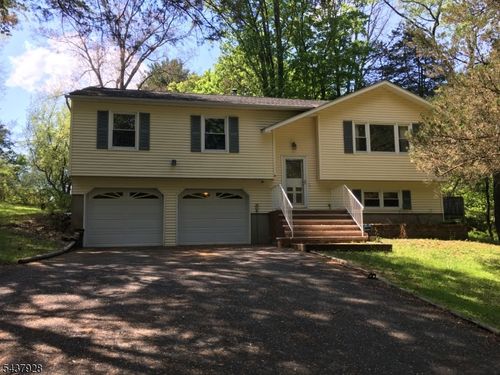 5 Hibbler Rd, LEBANON, NJ, 08833-3016 | Card Image