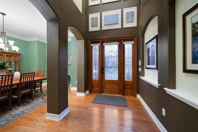 Entry | Image 7