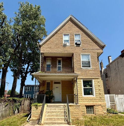 4r-2531 Tripp Ave, Chicago, IL, 60639-2085 | Card Image