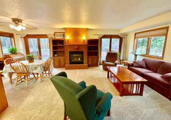 Apartment living area.jpg | Image 36