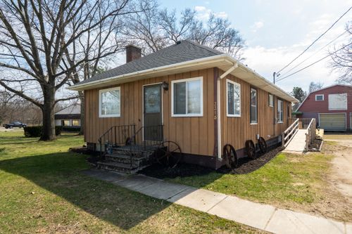 3315 Michigan Ave W, Battle Creek, MI, 49037-1175 | Card Image