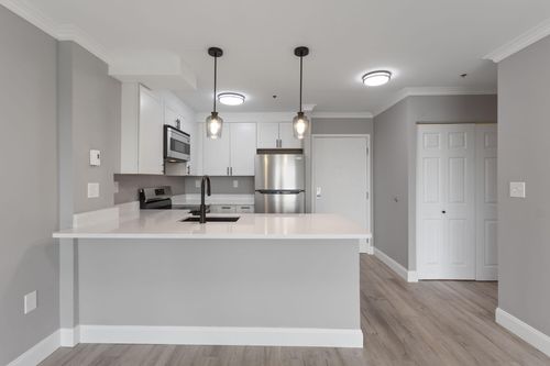 619-148 Breakwater Dr, South Portland, ME, 04106-1658 | Card Image