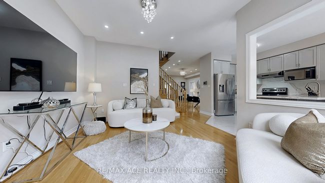 24 Pamgrey Rd, House other with 5 bedrooms, 4 bathrooms and 2 parking in Markham ON | Image 9
