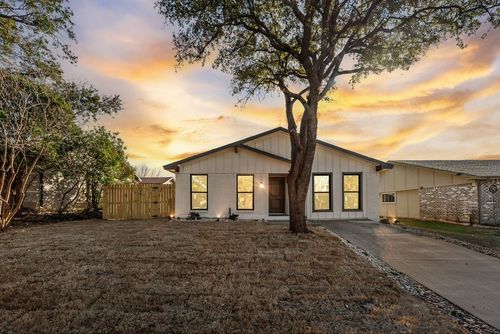 2014 Rose Hill Rd, Carrollton, TX, 75007-3118 | Card Image