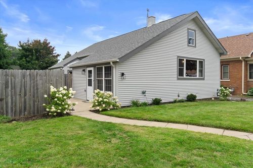 1618 Richard Ave, Mount Pleasant, WI, 53403-3842 | Card Image