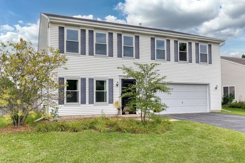 220 W Meadow Dr, Cortland, IL, 60112-4225 | Card Image