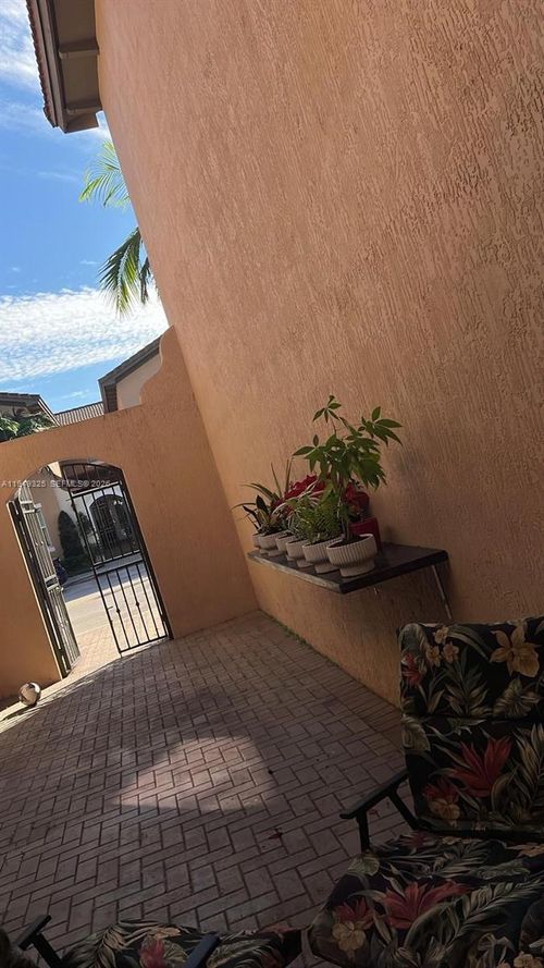 14613 Sw 13th St, Pembroke Pines, FL, 33027 | Card Image