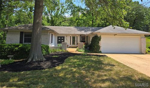 4769 Melissa Jo Ln, Saint Louis, MO, 63128-3921 | Card Image