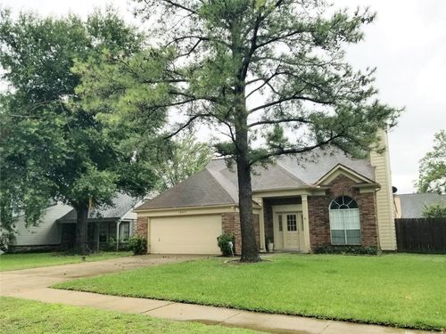 10015 Red Wolf Ln, Houston, TX, 77064-5441 | Card Image