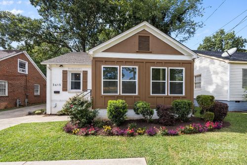 3615 The Plz, Charlotte, NC, 28205-1239 | Card Image