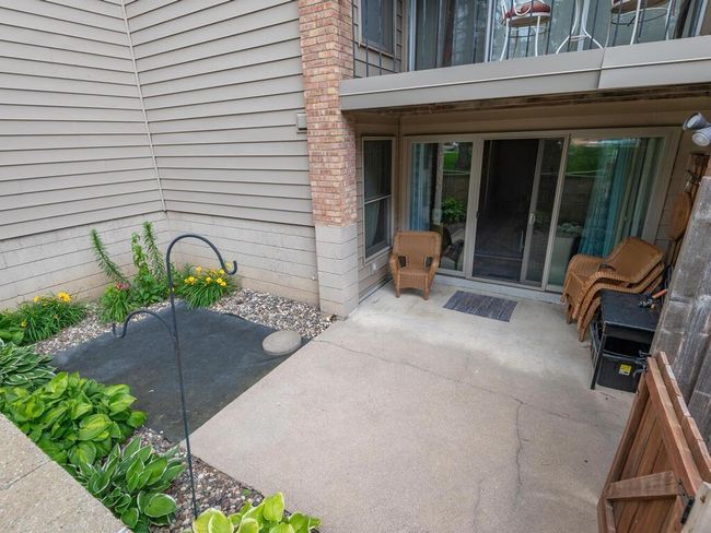 6423 Colony Way Apt 1C rear 1.jpg | Image 18