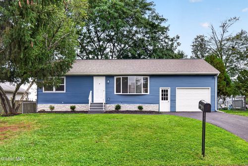 20 Lawrence Ave, Latham, NY, 12110-5414 | Card Image