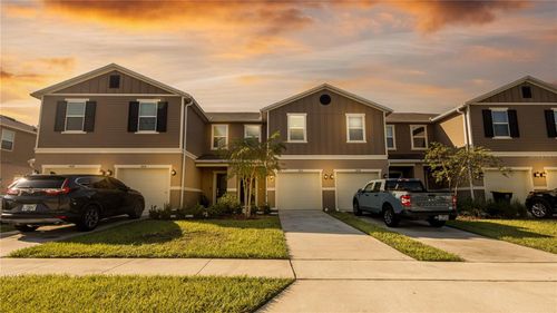 1412 Mirabella Cir, DAVENPORT, FL, 33897-6319 | Card Image