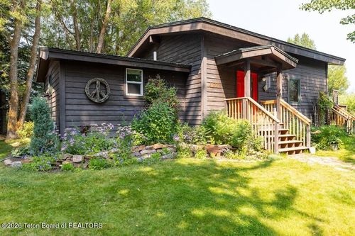 4293 W Leeper Ln, Wilson, WY, 83014-9659 | Card Image