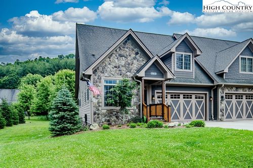 2-196 Whispering Streams Dr, Fleetwood, NC, 28626-8902 | Card Image