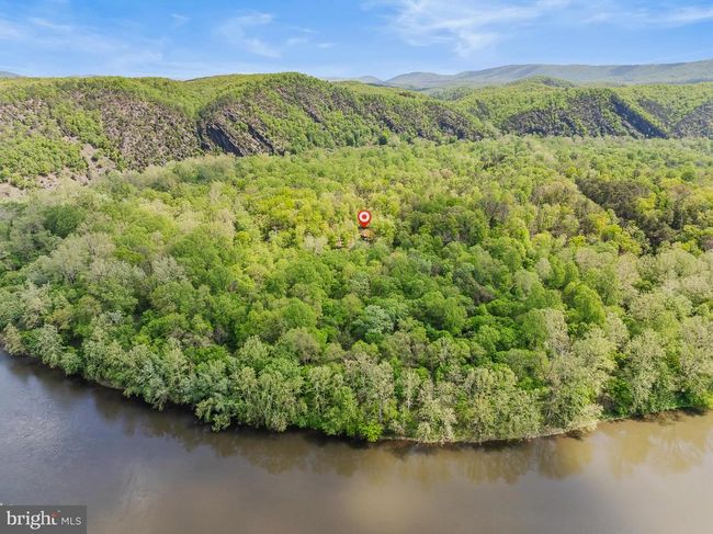 82 Vista River Ln, House other with 2 bedrooms, 1 bathrooms and null parking in Paw Paw WV | Image 6