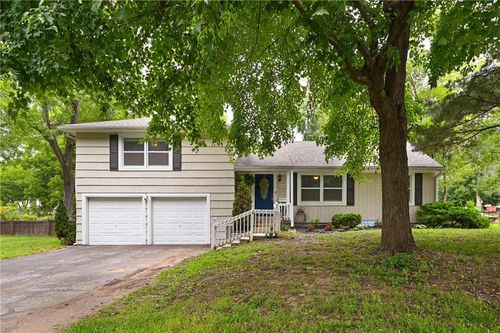 6400 E 110th St, Kansas City, MO, 64134-2611 | Card Image