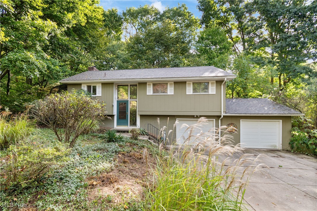 State Rd, Wadsworth, OH 44281