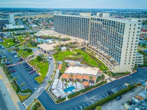 738c-5220 Seawall Blvd, Galveston, TX, 77551-4006 | Card Image