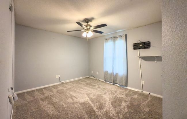 592 S Baese Rd, House other with 3 bedrooms, 2 bathrooms and null parking in Elm Mott TX | Image 18
