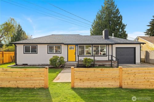 1308 18th St Nw, Puyallup, WA, 98371-3806 | Card Image