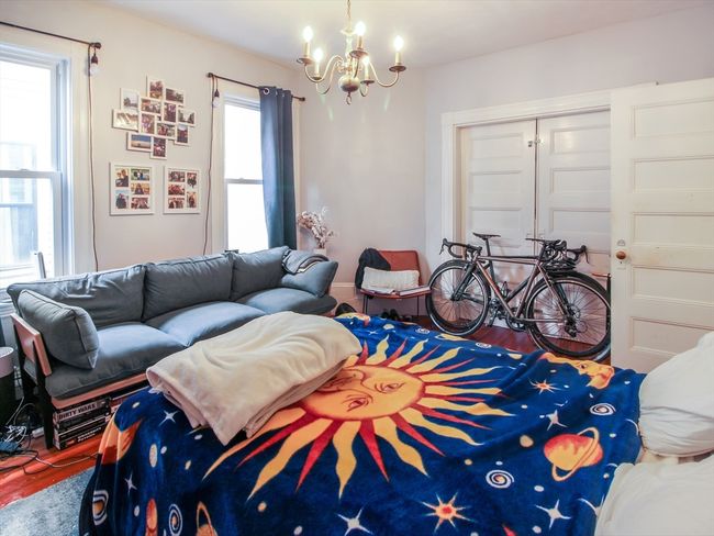 APT-1 - 52 Fayette St, Condo with 4 bedrooms, 1 bathrooms and null parking in Cambridge MA | Image 6