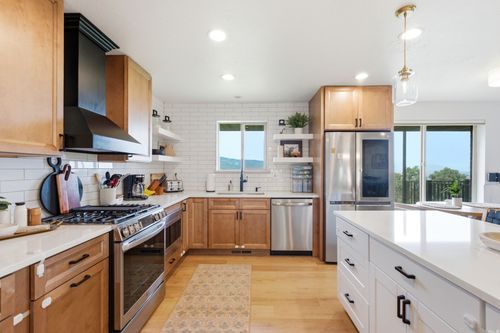 1338 E 600 N, Bountiful, UT, 84010-1744 | Card Image