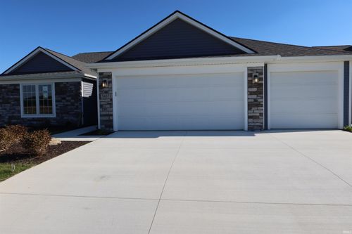 5437 Broad Fields Cv, Fort Wayne, IN, 46818-0282 | Card Image