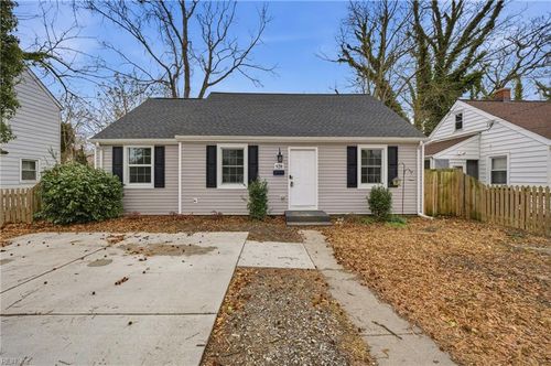 928 17th St, Newport News, VA, 23607-5808 | Card Image