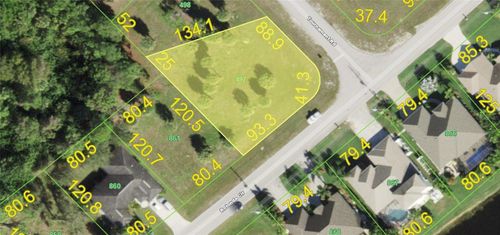 1052 Rotonda Cir, ROTONDA WEST, FL, 33947-1839 | Card Image
