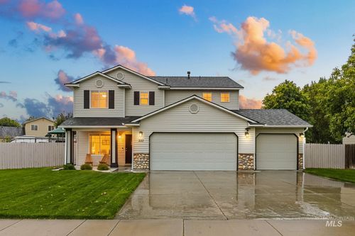227 W Tallulah Dr, Kuna, ID, 83634-3024 | Card Image