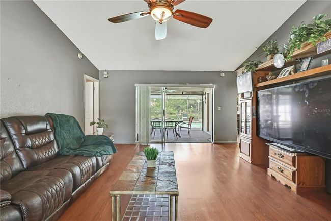 11187 Blythville Rd, House other with 3 bedrooms, 2 bathrooms and null parking in SPRING HILL FL | Image 7