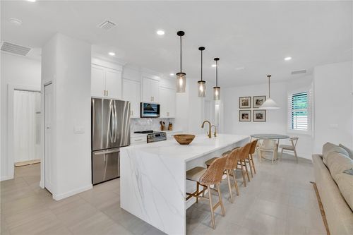 155 52nd Sq, Vero Beach, FL, 32968 | Card Image