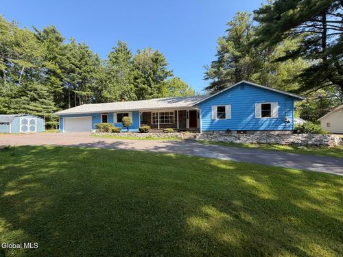 22 Elm Ln Ext, Greenville, NY, 12083-1831 | Card Image