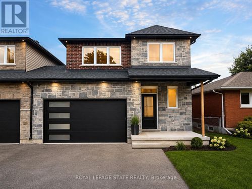 22-A Alpine Avenue, Hamilton (Stoney Creek), ON, L9A1A5 | Card Image